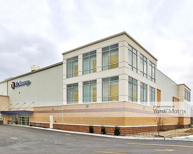 Storage Units for Rent available at 1414 North Rand Road, Arlington Heights, IL 60004