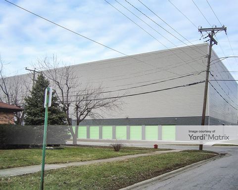 Source URL: https://cdnsc.rentcafe.com/dmslivecafe/3/1070545/1070545-1-3.jpg?width=-1&height=385&quality=80