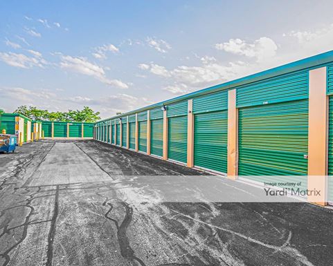 Source URL: https://cdnsc.rentcafe.com/dmslivecafe/3/1070546/1070546-1-6.jpg?width=-1&height=385&quality=80