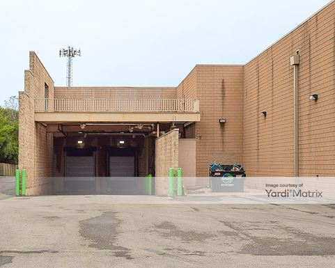 Source URL: https://cdnsc.rentcafe.com/dmslivecafe/3/1070550/1070550-1-3.jpg?width=-1&height=385&quality=80