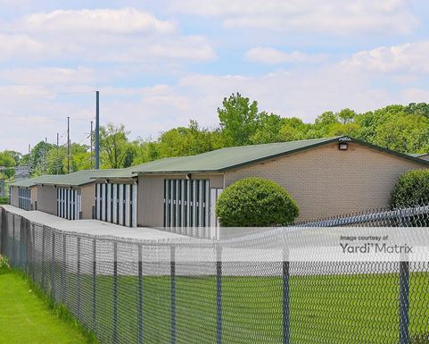 Source URL: https://cdnsc.rentcafe.com/dmslivecafe/3/1070562/1070562-1-4.jpg?width=-1&height=385&quality=80