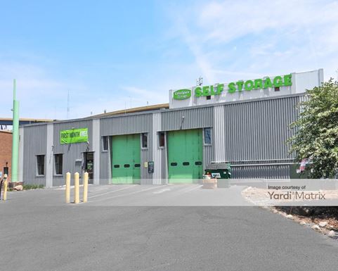 Source URL: https://cdnsc.rentcafe.com/dmslivecafe/3/1070602/1070602-1-3.jpg?width=-1&height=385&quality=80