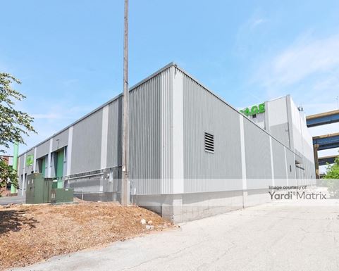 Source URL: https://cdnsc.rentcafe.com/dmslivecafe/3/1070602/1070602-1-4.jpg?width=-1&height=385&quality=80