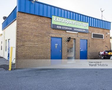 Storage Units for Rent available at 3101 Tilfer Street, Houston, TX 77087