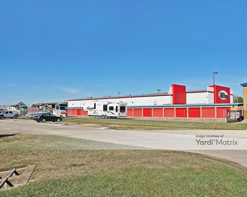 Source URL: https://cdnsc.rentcafe.com/dmslivecafe/3/1070612/1070612-1-4.jpg?width=-1&height=385&quality=80