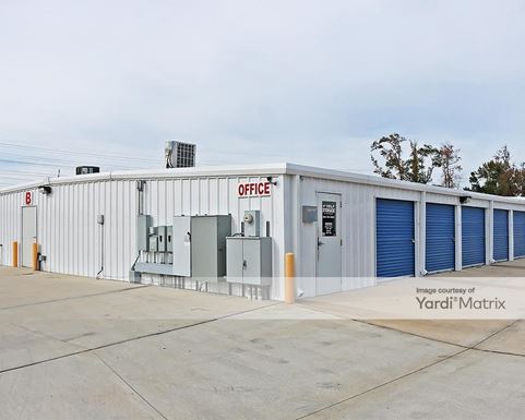 Source URL: https://cdnsc.rentcafe.com/dmslivecafe/3/1070619/1070619-1-3.jpg?width=-1&height=385&quality=80