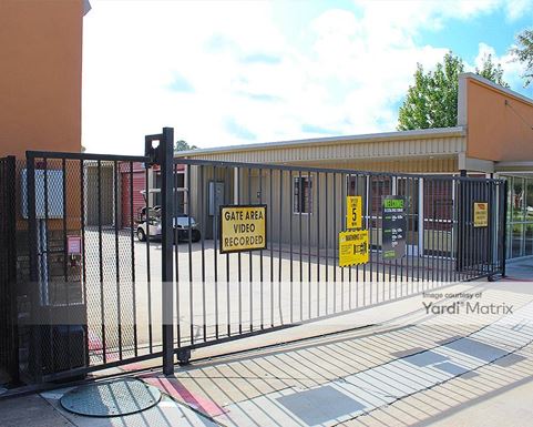 Source URL: https://cdnsc.rentcafe.com/dmslivecafe/3/1070623/1070623-1-2.jpg?width=-1&height=385&quality=80