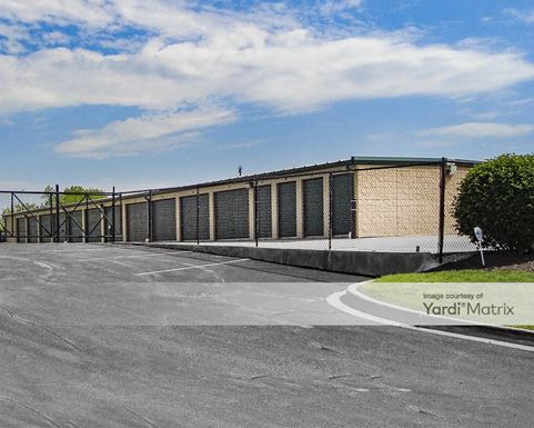 Source URL: https://cdnsc.rentcafe.com/dmslivecafe/3/1070681/1070681-1-2.jpg?width=-1&height=385&quality=80