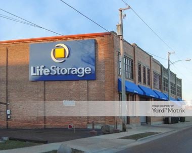 Storage Units for Rent available at 232 South Lake Street, Aurora, IL 60506