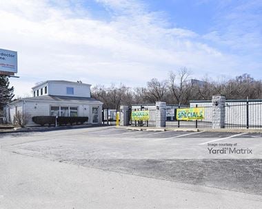 Storage Units for Rent available at 0 S 680 Route 83, Oakbrook Terrace, IL 60181