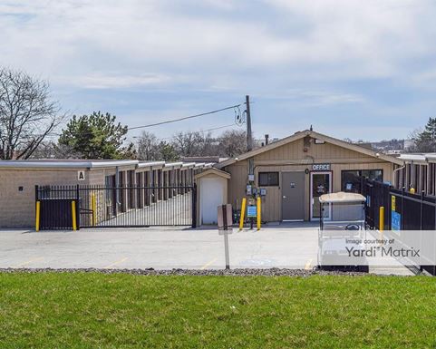 Source URL: https://cdnsc.rentcafe.com/dmslivecafe/3/1070697/1070697-1-2.jpg?width=-1&height=385&quality=80