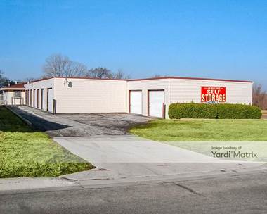 Storage Units for Rent available at 1501 Cedarwood Drive, Crest Hill, IL 60403