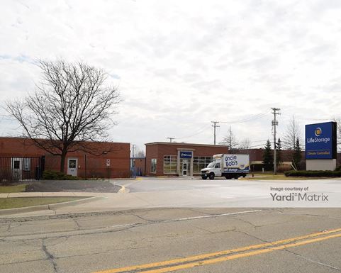 Source URL: https://cdnsc.rentcafe.com/dmslivecafe/3/1070748/1070748-1-3.jpg?width=-1&height=385&quality=80