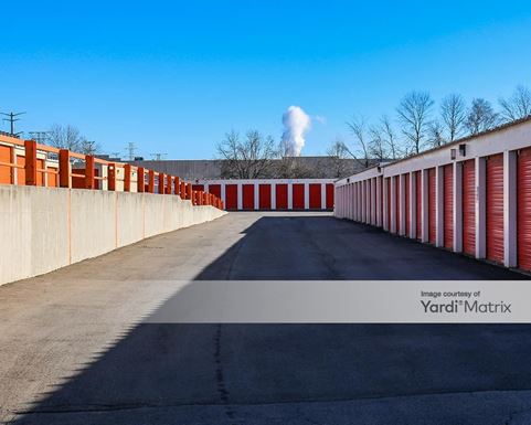 Source URL: https://cdnsc.rentcafe.com/dmslivecafe/3/1070756/1070756-1-3.jpg?width=-1&height=385&quality=80