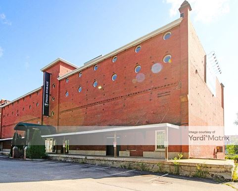 Source URL: https://cdnsc.rentcafe.com/dmslivecafe/3/1070815/1070815-1-3.jpg?width=-1&height=385&quality=80