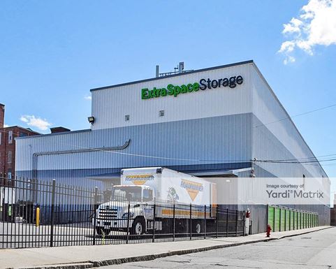 Source URL: https://cdnsc.rentcafe.com/dmslivecafe/3/1070847/1070847-1-2.jpg?width=-1&height=385&quality=80