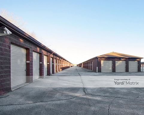 Source URL: https://cdnsc.rentcafe.com/dmslivecafe/3/1070900/1070900-1-4.jpg?width=-1&height=385&quality=80