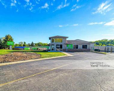 Storage Units for Rent available at 20765 West Grass Lake Road, Lindenhurst, IL 60046
