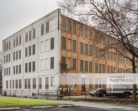 Source URL: https://cdnsc.rentcafe.com/dmslivecafe/3/1070908/1070908-1-4.jpg?width=-1&height=385&quality=80