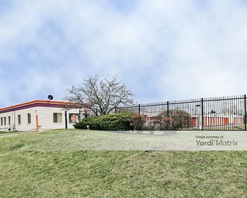 Source URL: https://cdnsc.rentcafe.com/dmslivecafe/3/1070914/1070914-1-4.jpg?width=-1&height=385&quality=80