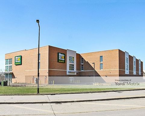 Source URL: https://cdnsc.rentcafe.com/dmslivecafe/3/1070938/1070938-1-3.jpg?width=-1&height=385&quality=80