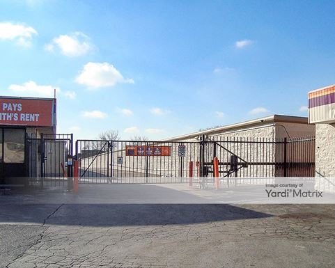 Source URL: https://cdnsc.rentcafe.com/dmslivecafe/3/1070951/1070951-1-4.jpg?width=-1&height=385&quality=80