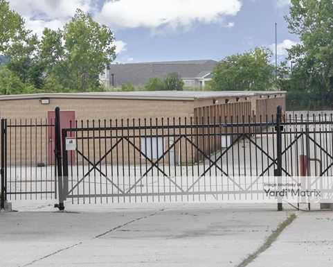 Source URL: https://cdnsc.rentcafe.com/dmslivecafe/3/1070952/1070952-1-2.jpg?width=-1&height=385&quality=80