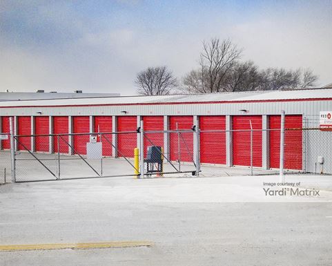 Source URL: https://cdnsc.rentcafe.com/dmslivecafe/3/1070972/1070972-1-4.jpg?width=-1&height=385&quality=80