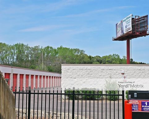 Source URL: https://cdnsc.rentcafe.com/dmslivecafe/3/1070993/1070993-1-5.jpg?width=-1&height=385&quality=80