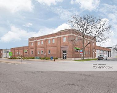 Storage Units for Rent available at 1227 East Hennepin Avenue, Minneapolis, MN 55414