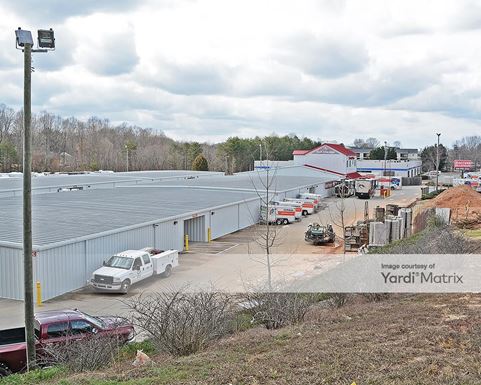 Source URL: https://cdnsc.rentcafe.com/dmslivecafe/3/1071019/1071019-1-5.jpg?width=-1&height=385&quality=80