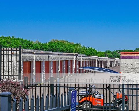 Source URL: https://cdnsc.rentcafe.com/dmslivecafe/3/1071044/1071044-1-2.jpg?width=-1&height=385&quality=80