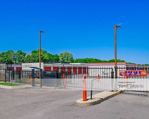 Source URL: https://cdnsc.rentcafe.com/dmslivecafe/3/1071044/1071044-1-3.jpg?width=-1&height=385&quality=80