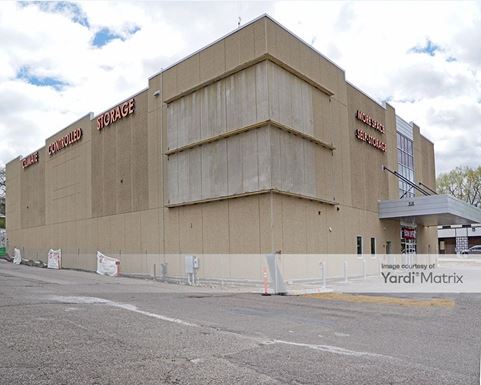 Source URL: https://cdnsc.rentcafe.com/dmslivecafe/3/1071056/1071056-1-3.jpg?width=-1&height=385&quality=80