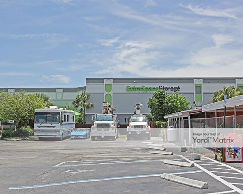 Source URL: https://cdnsc.rentcafe.com/dmslivecafe/3/1071074/1071074-1-4.jpg?width=-1&height=385&quality=80