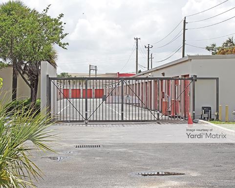 Source URL: https://cdnsc.rentcafe.com/dmslivecafe/3/1071080/1071080-1-3.jpg?width=-1&height=385&quality=80