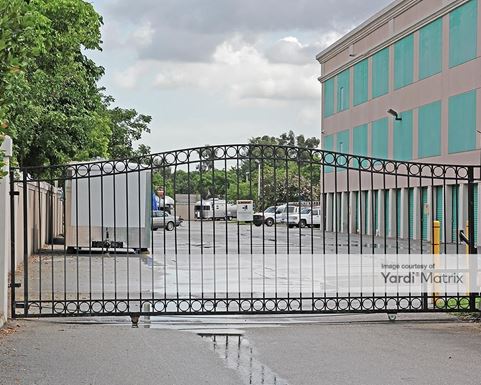 Source URL: https://cdnsc.rentcafe.com/dmslivecafe/3/1071091/1071091-1-3.jpg?width=-1&height=385&quality=80