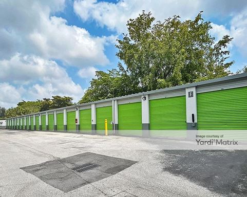 Source URL: https://cdnsc.rentcafe.com/dmslivecafe/3/1071104/1071104-1-2.jpg?width=-1&height=385&quality=80