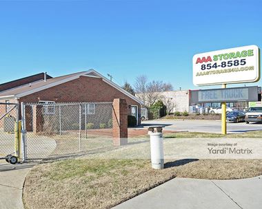Storage Units for Rent available at 3702 Groometown Road, Greensboro, NC 27407