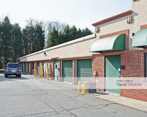 Source URL: https://cdnsc.rentcafe.com/dmslivecafe/3/1071120/1071120-1-5.jpg?width=-1&height=385&quality=80