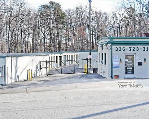 Source URL: https://cdnsc.rentcafe.com/dmslivecafe/3/1071132/1071132-1-3.jpg?width=-1&height=385&quality=80