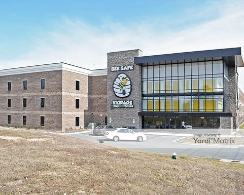 Source URL: https://cdnsc.rentcafe.com/dmslivecafe/3/1071138/1071138-1-3.jpg?width=-1&height=385&quality=80