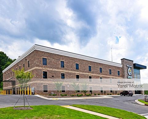 Source URL: https://cdnsc.rentcafe.com/dmslivecafe/3/1071139/1071139-1-2.jpg?width=-1&height=385&quality=80