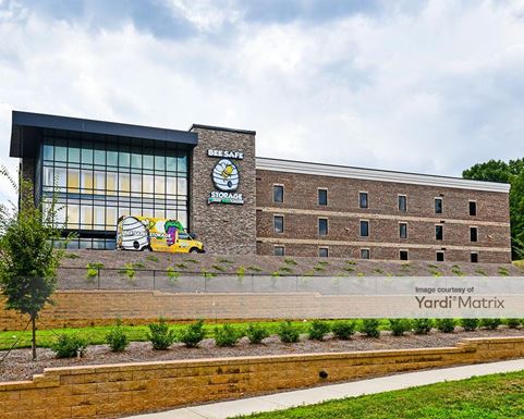 Source URL: https://cdnsc.rentcafe.com/dmslivecafe/3/1071139/1071139-1-3.jpg?width=-1&height=385&quality=80