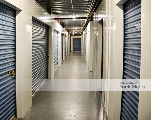 Source URL: https://cdnsc.rentcafe.com/dmslivecafe/3/1071160/1071160-1-4.jpg?width=-1&height=385&quality=80