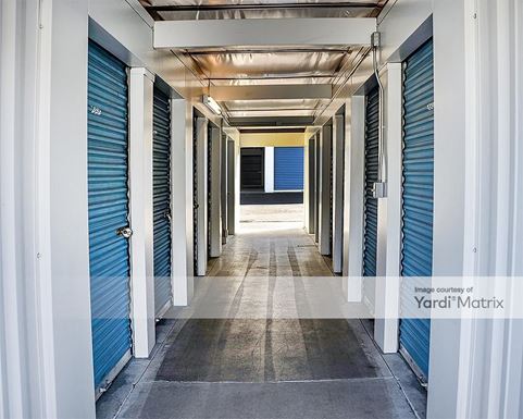 Source URL: https://cdnsc.rentcafe.com/dmslivecafe/3/1071160/1071160-1-6.jpg?width=-1&height=385&quality=80