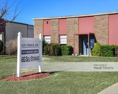 Storage Units for Rent available at 1313 Winter Drive, Lebanon, TN 37087