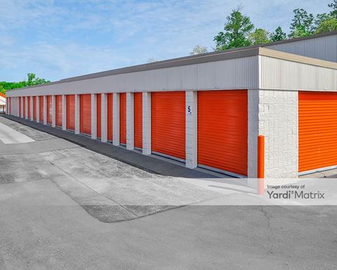 Source URL: https://cdnsc.rentcafe.com/dmslivecafe/3/1071174/1071174-1-4.jpg?width=-1&height=385&quality=80