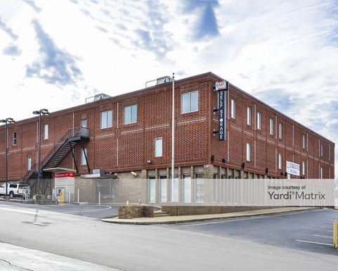 Source URL: https://cdnsc.rentcafe.com/dmslivecafe/3/1071185/1071185-1-2.jpg?width=-1&height=385&quality=80