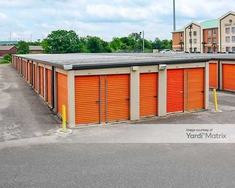 Source URL: https://cdnsc.rentcafe.com/dmslivecafe/3/1071225/1071225-1-2.jpg?width=-1&height=385&quality=80